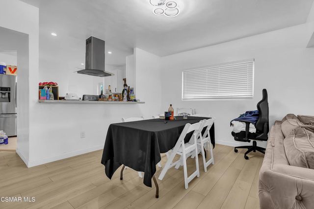 5847 S Wilton Place 5849, Los Angeles, CA 90047