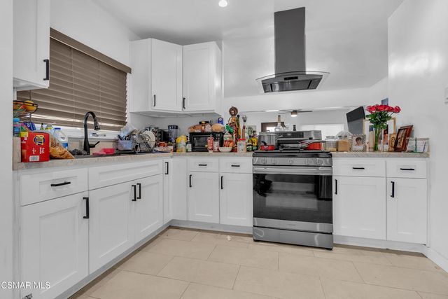 5847 S Wilton Place 5849, Los Angeles, CA 90047