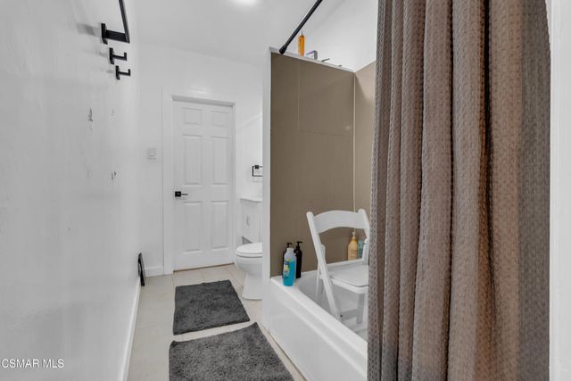 5847 S Wilton Place 5849, Los Angeles, CA 90047