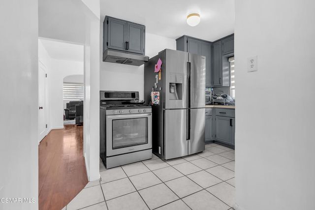 5847 S Wilton Place 5849, Los Angeles, CA 90047