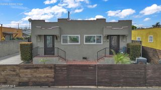 5847 S Wilton Place 5849, Los Angeles, CA 90047