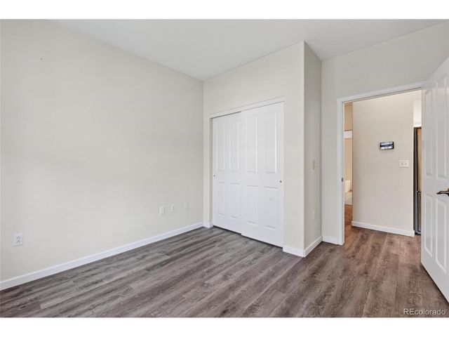 4054 S Crystal Cir 203, Aurora, CO 80014