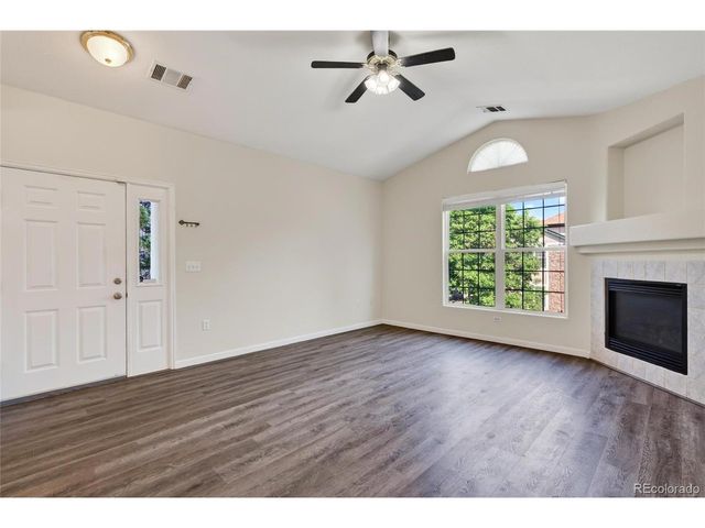 4054 S Crystal Cir 203, Aurora, CO 80014