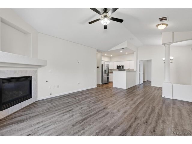 4054 S Crystal Cir 203, Aurora, CO 80014