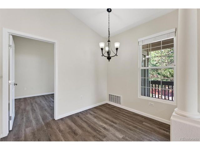 4054 S Crystal Cir 203, Aurora, CO 80014