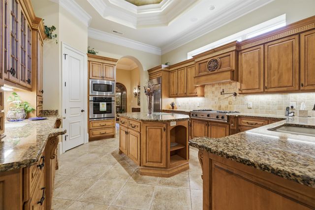 9171 Bellasera Circle, Myrtle Beach, SC 29579