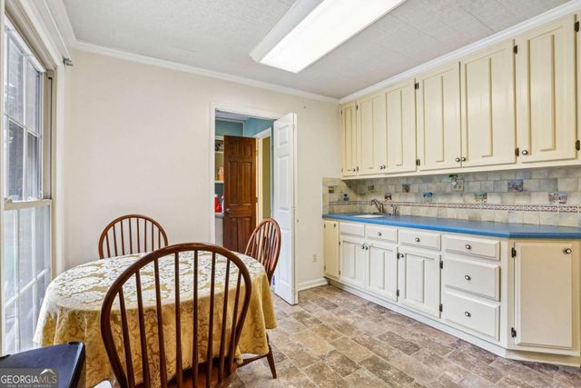 145 White Road, Fayetteville, GA 30214