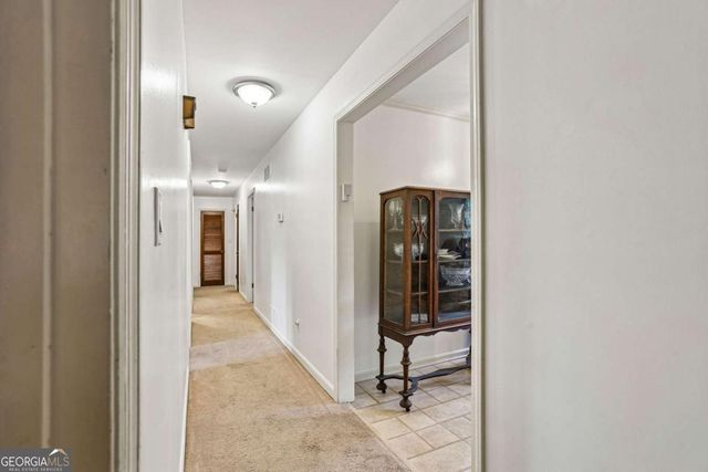 145 White Road, Fayetteville, GA 30214