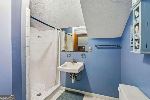 145 White Road, Fayetteville, GA 30214