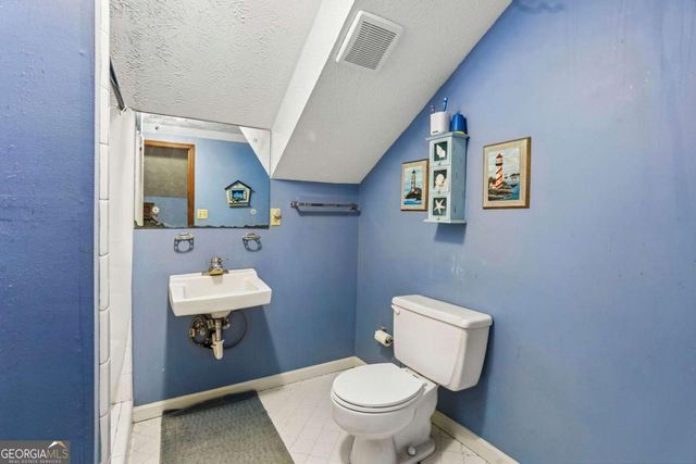 145 White Road, Fayetteville, GA 30214