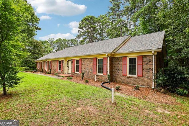 145 White Road, Fayetteville, GA 30214