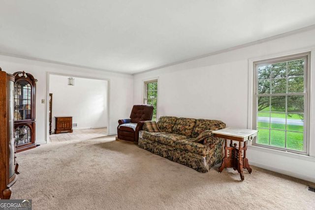 145 White Road, Fayetteville, GA 30214