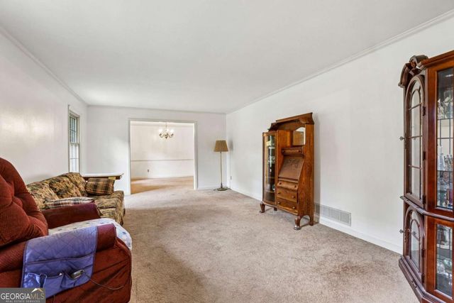 145 White Road, Fayetteville, GA 30214