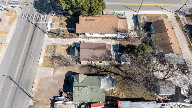 3806 W Martin, San Antonio, TX 78207