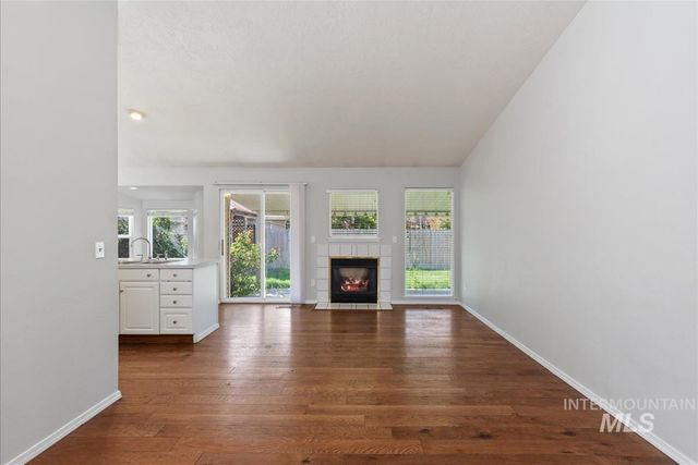 5417 N Hertford Way, Boise, ID 83714