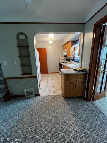 13009 Darlington Avenue, Garfield Heights, OH 44125