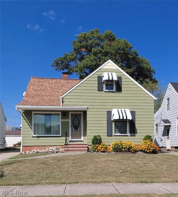13009 Darlington Avenue, Garfield Heights, OH 44125