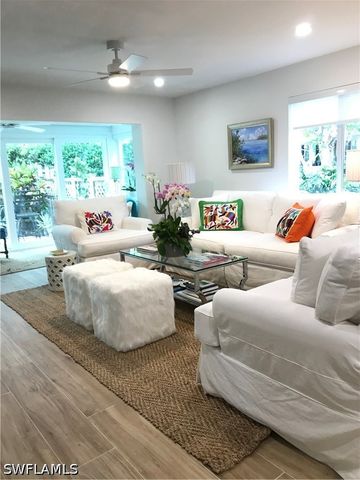 302 2nd ST S 302, Naples, FL 34102