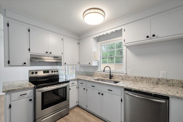 4494 Hardwood Street, Ladson, SC 29456