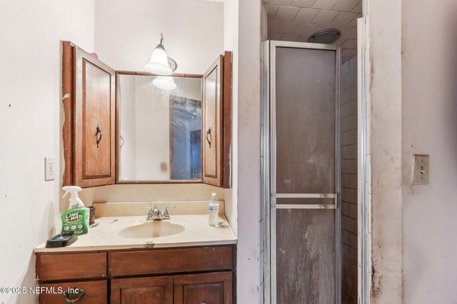 1650 LAUDER Avenue, Jacksonville, FL 32208