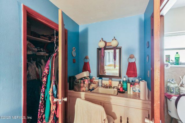 1650 LAUDER Avenue, Jacksonville, FL 32208