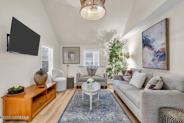 520 Brighton Avenue, Spring Lake, NJ 07762