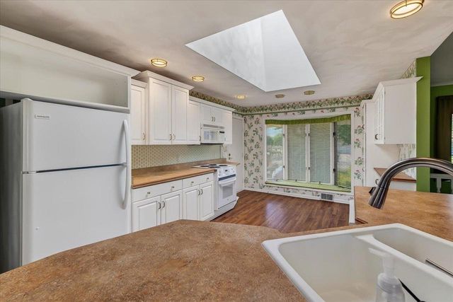 4163 Eastridge Drive, Janesville, WI 53546