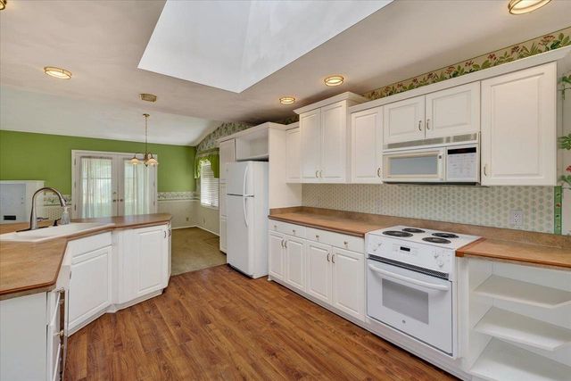 4163 Eastridge Drive, Janesville, WI 53546
