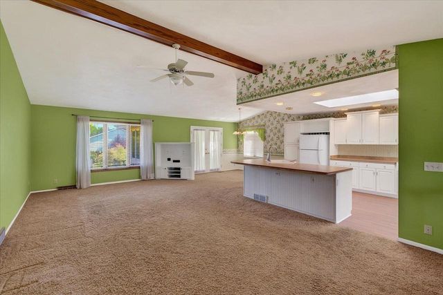 4163 Eastridge Drive, Janesville, WI 53546