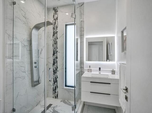 2514 NE 21st Street A, Fort Lauderdale, FL 33305
