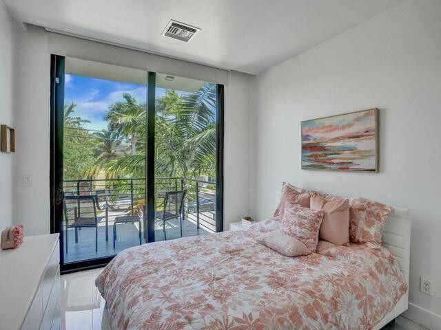 2514 NE 21st Street A, Fort Lauderdale, FL 33305