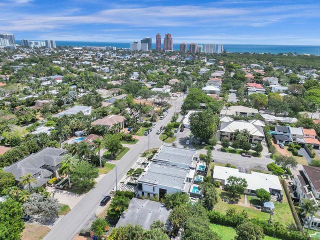2514 NE 21st Street A, Fort Lauderdale, FL 33305