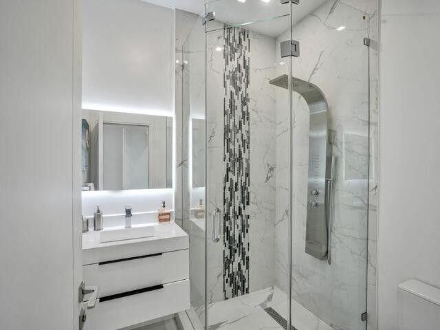 2514 NE 21st Street A, Fort Lauderdale, FL 33305