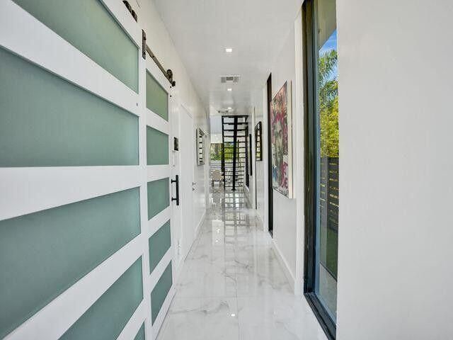 2514 NE 21st Street A, Fort Lauderdale, FL 33305