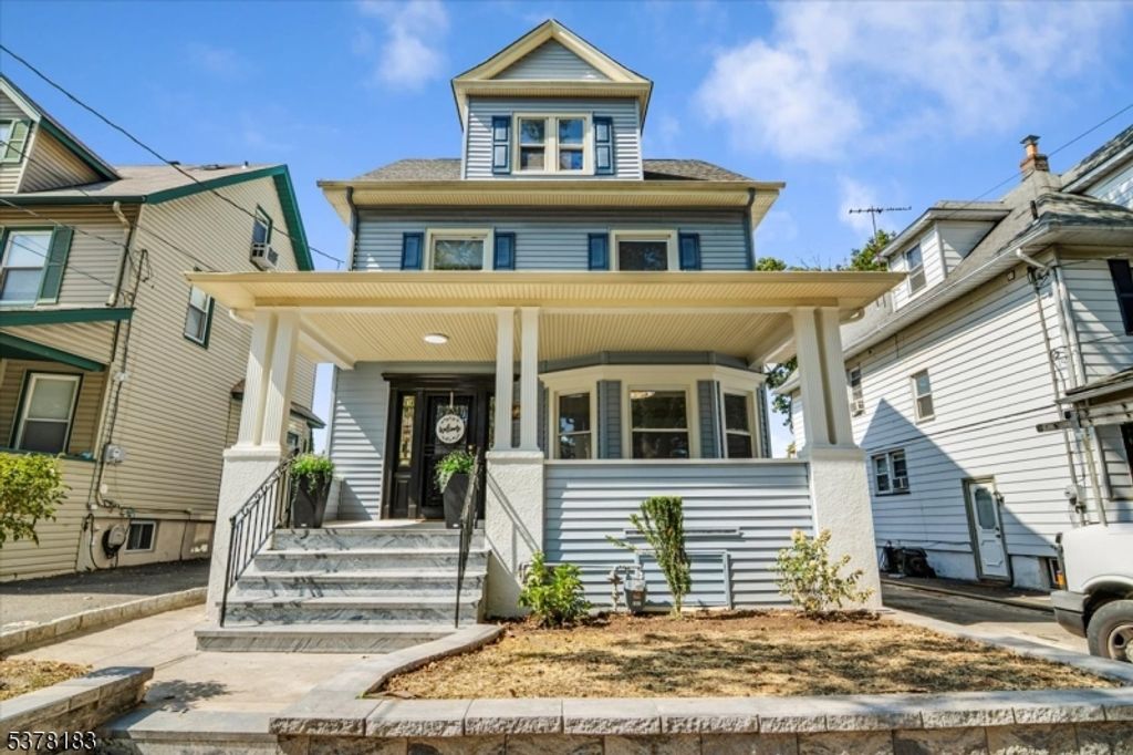 174 Demott Ave, Clifton City, NJ 07011