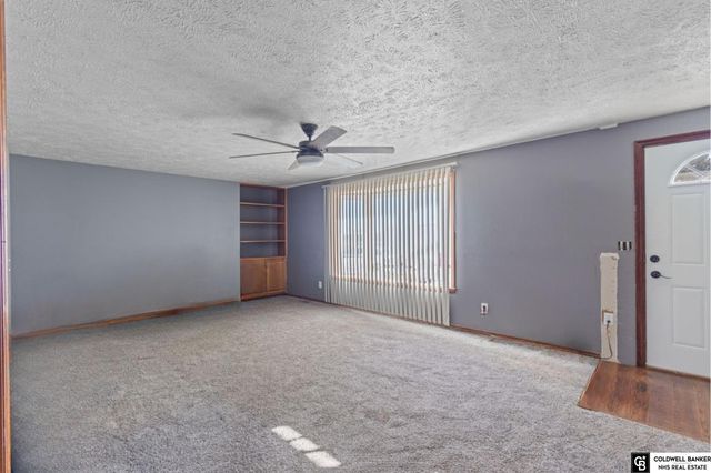 32267 Central Highway, Columbus, NE 68653