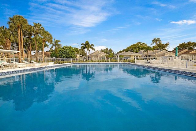 7852 Lake Champlain Court, Delray Beach, FL 33446