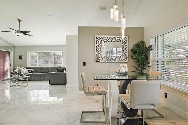 7852 Lake Champlain Court, Delray Beach, FL 33446
