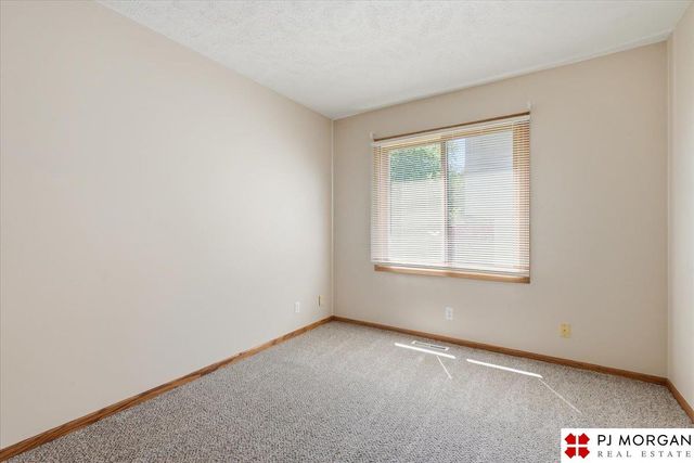 15507 Josephine Street, Omaha, NE 68138