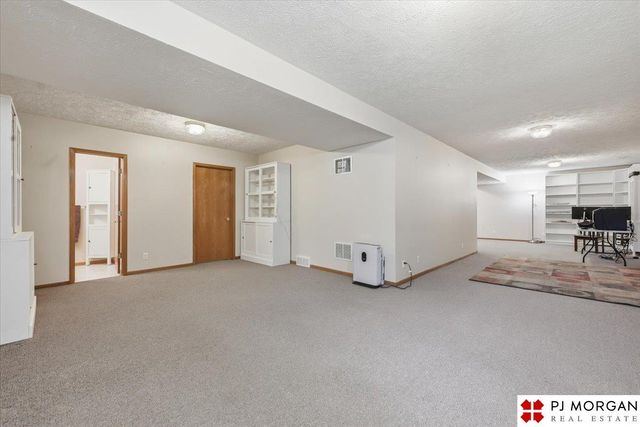 15507 Josephine Street, Omaha, NE 68138