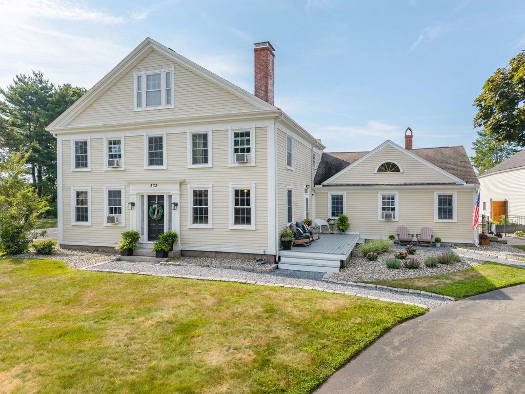 Image 1 of property listing at 333 Winnacunnet Road, Hampton, NH 03842
