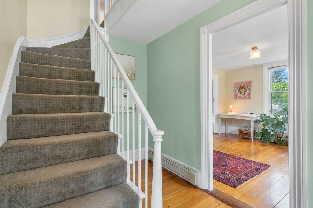 Image 35 of property listing at 333 Winnacunnet Road, Hampton, NH 03842