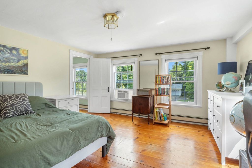 Image 47 of property listing at 333 Winnacunnet Road, Hampton, NH 03842
