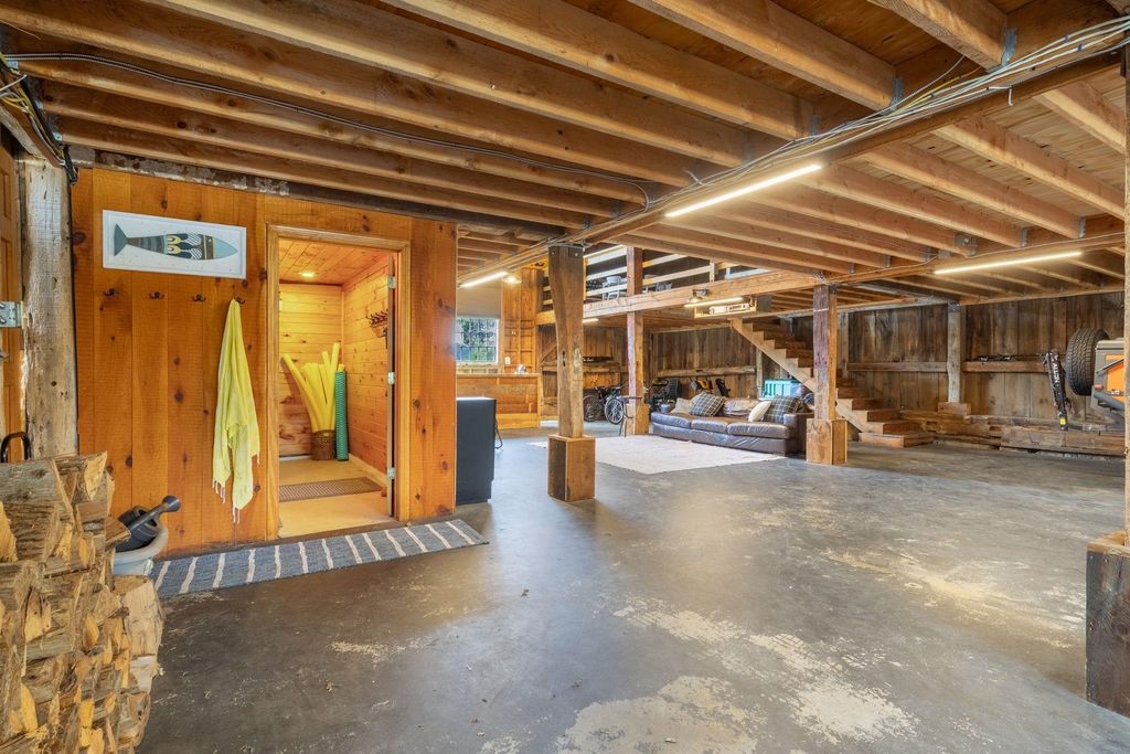 Image 56 of property listing at 333 Winnacunnet Road, Hampton, NH 03842