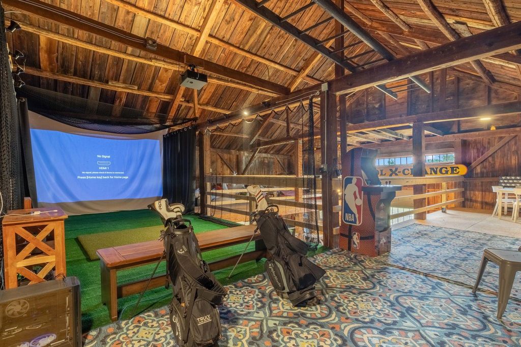 Image 58 of property listing at 333 Winnacunnet Road, Hampton, NH 03842