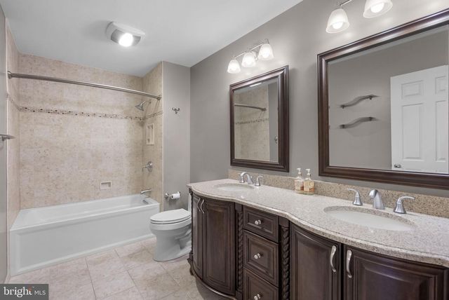 2855 COUNTRY LN, Ellicott City, MD 21042