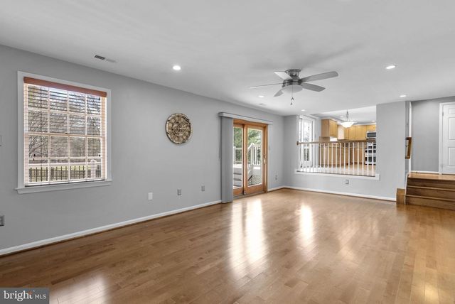 2855 COUNTRY LN, Ellicott City, MD 21042