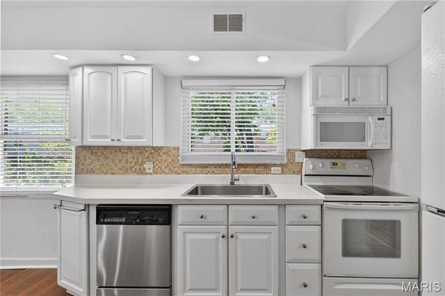 13220 Matador Drive, Chesterfield, MO 63141