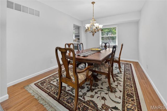 13220 Matador Drive, Chesterfield, MO 63141