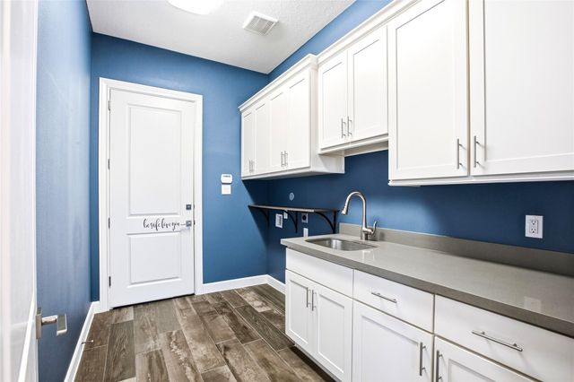 32810 Wall Flower Drive, Fulshear, TX 77441
